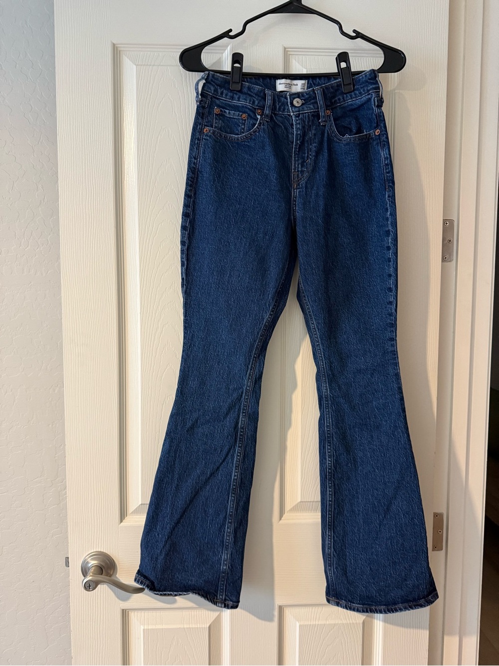Abercrombie Mid Rise Boot Cut Curve Love Jeans